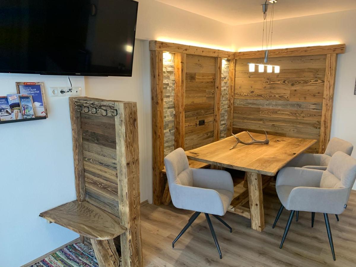 Apart Wexwood Hart im Zillertal Bagian luar foto